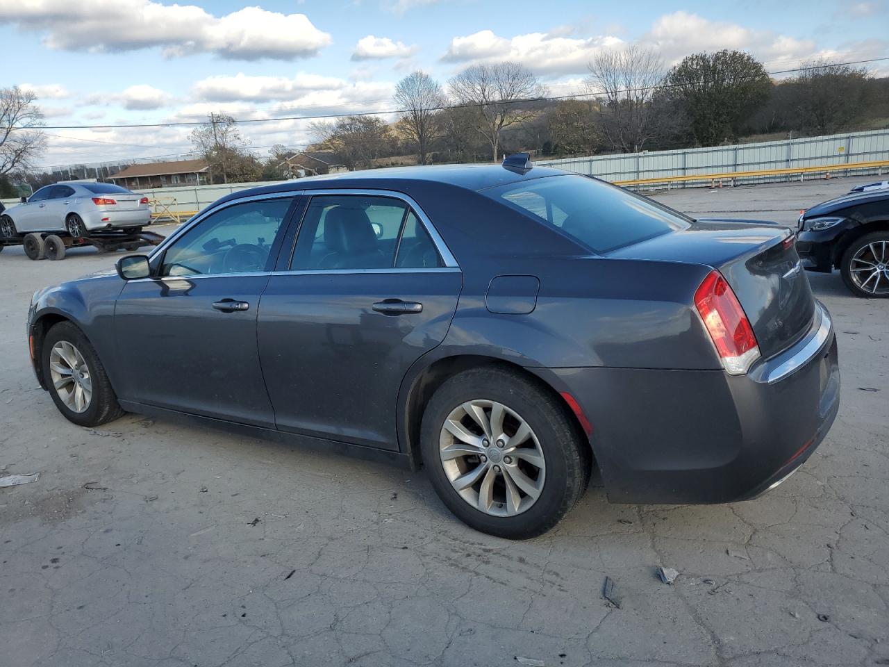 2015 Chrysler 300 - Image 2