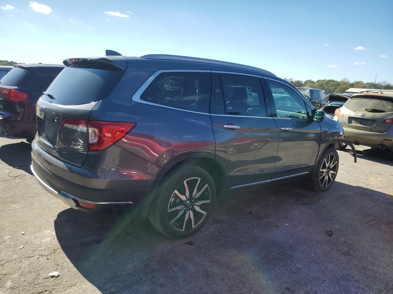 2019 Honda Pilot Elite VIN: 5FNYF6H02KB002801 Lot: 81333004