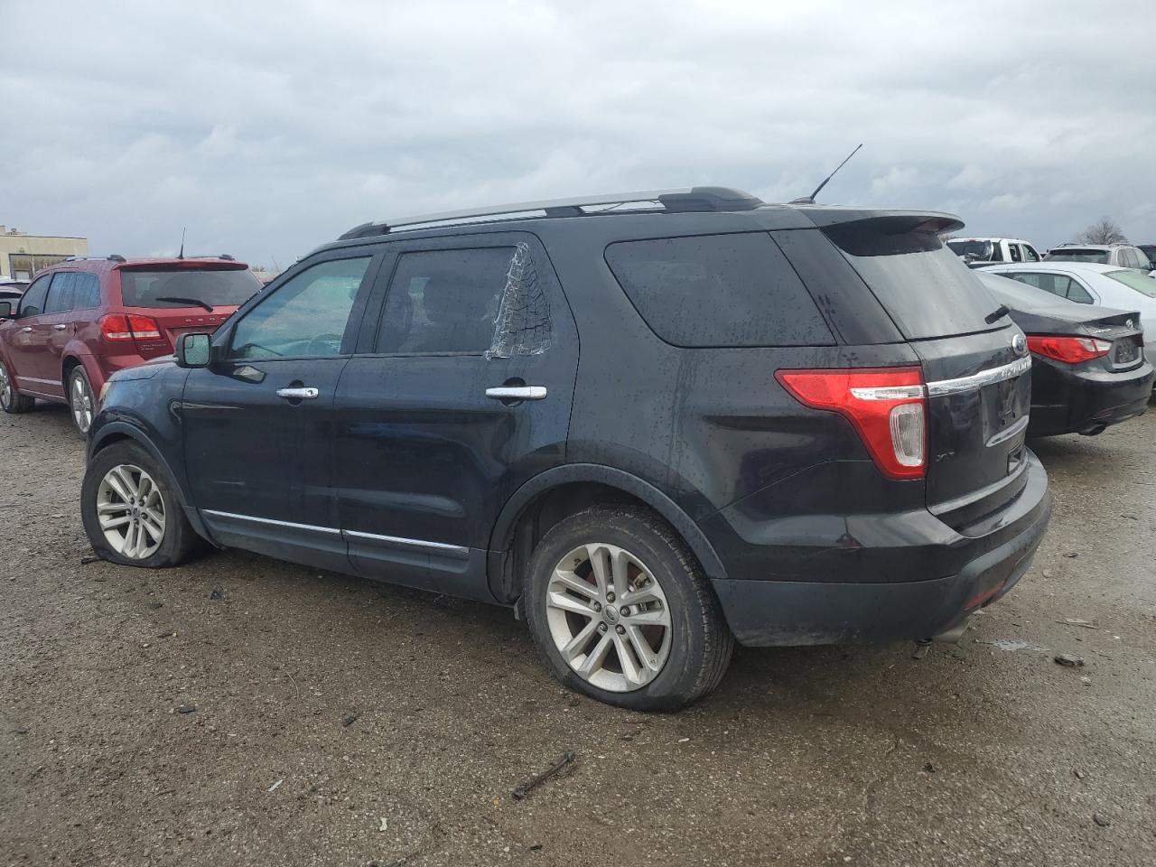 2011 Ford Explorer - Image 2