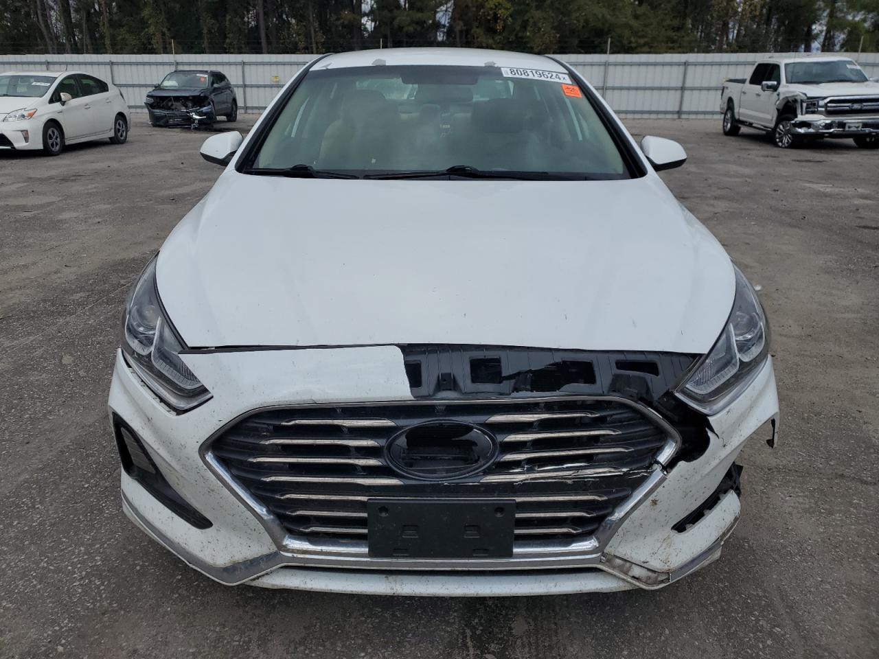 2018 Hyundai Sonata - Image 5
