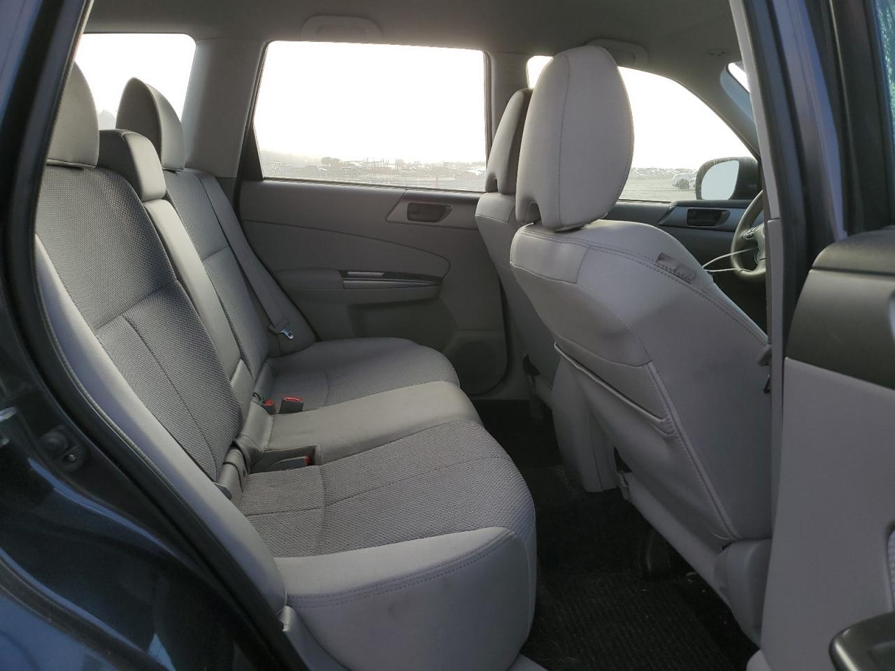 2013 Subaru Forester - Image 12