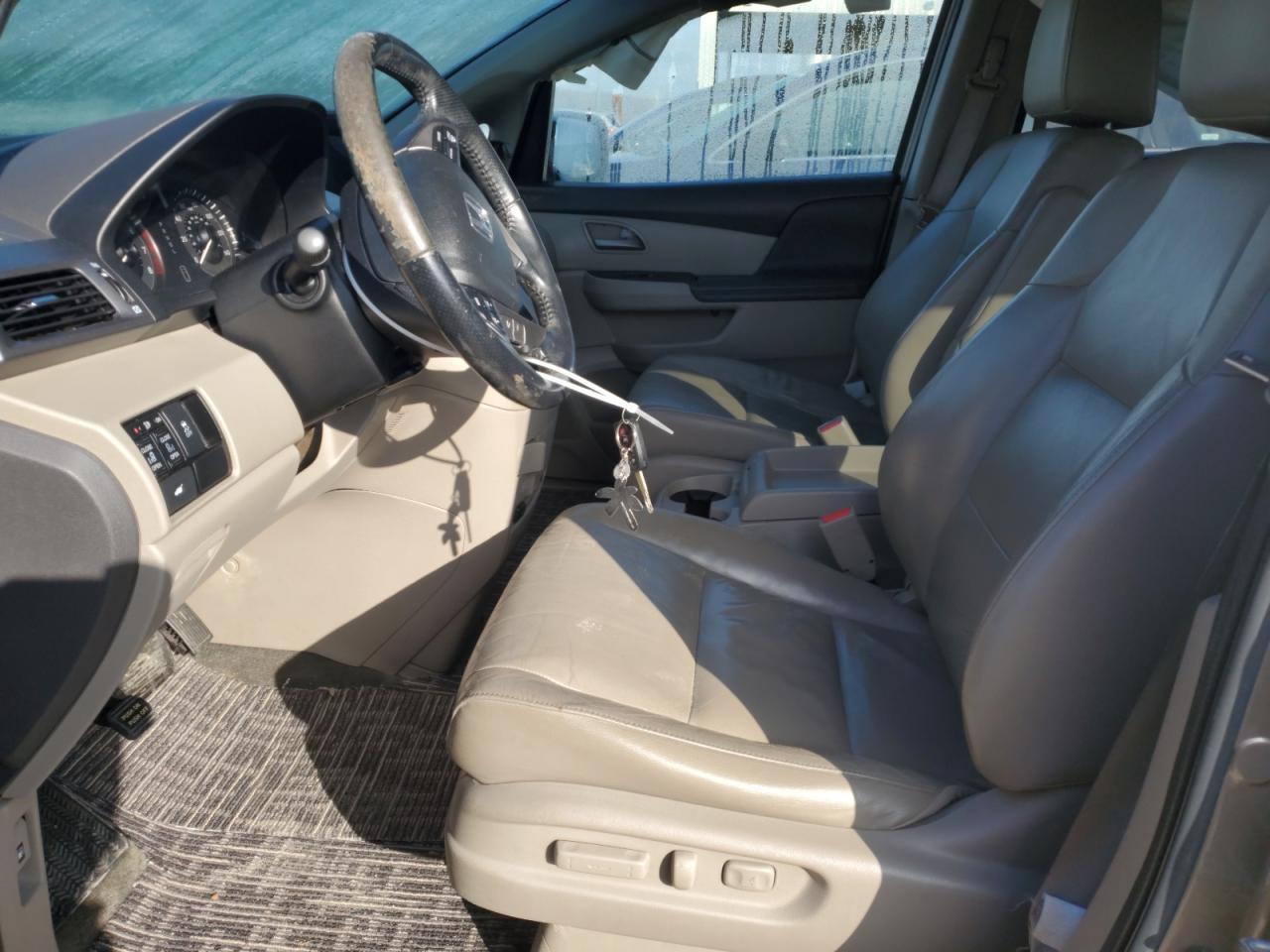 2011 Honda Odyssey - Image 7