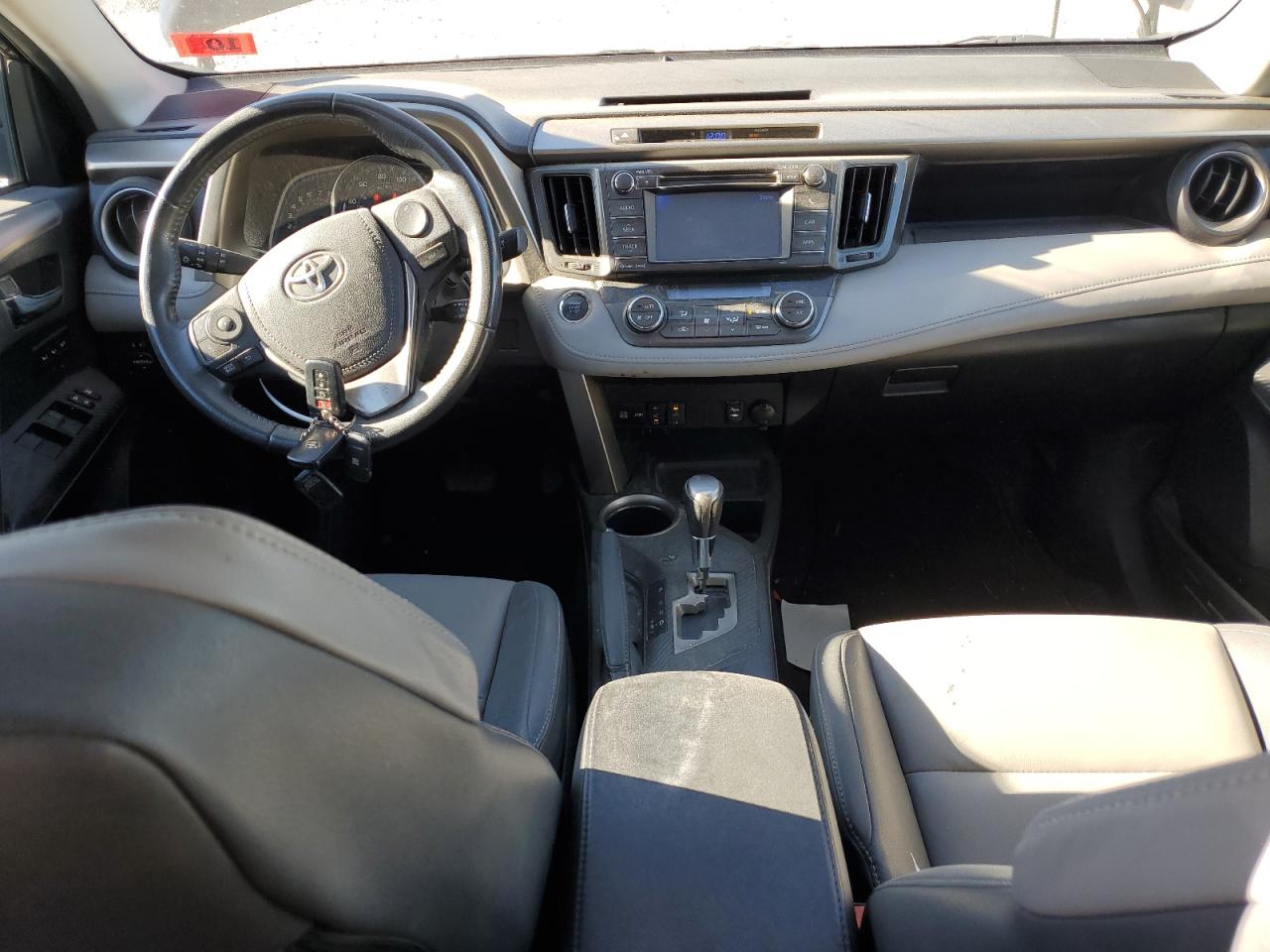 2013 Toyota RAV 4 - Image 8