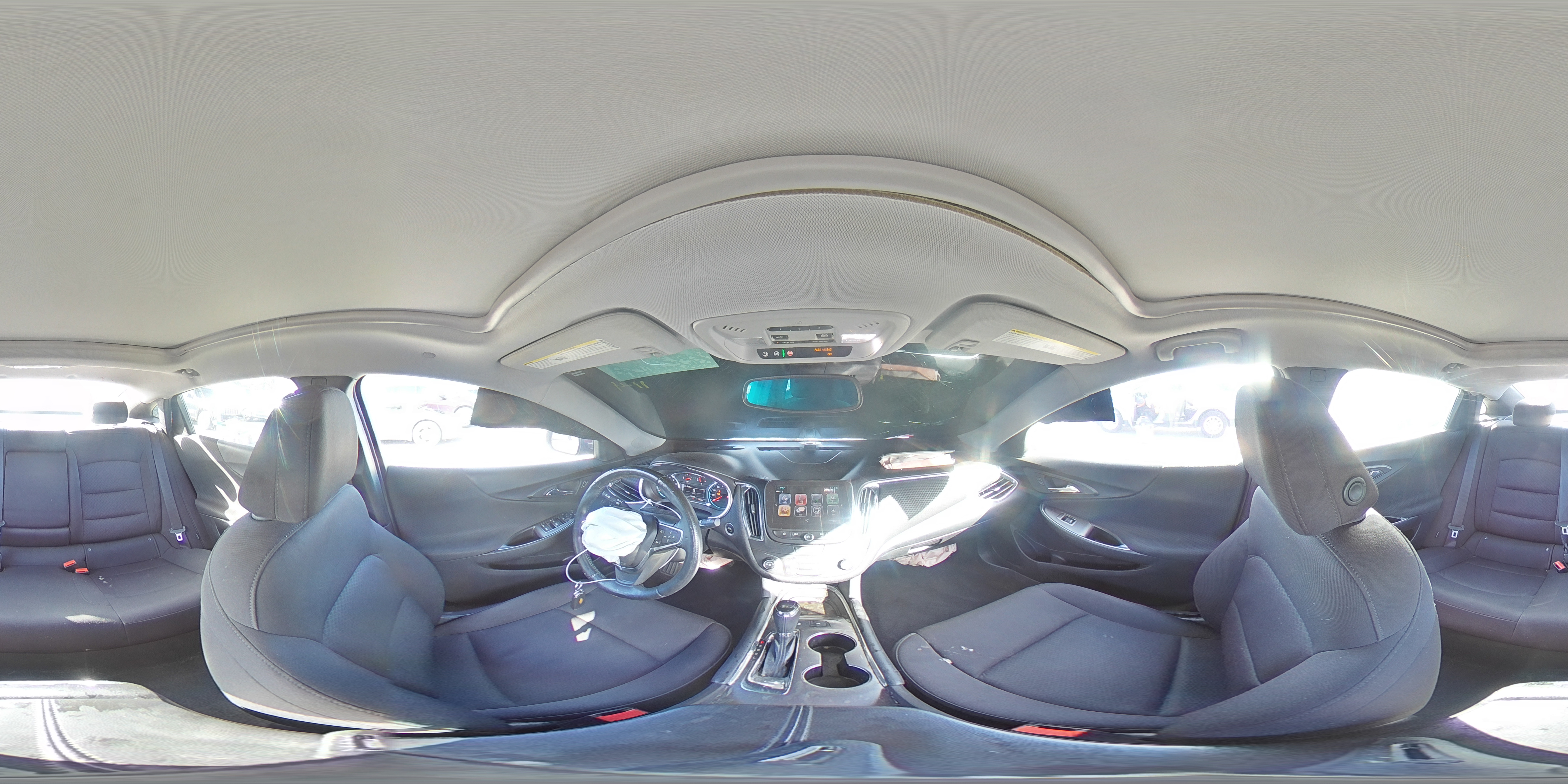 2018 Chevrolet Malibu - Image 14