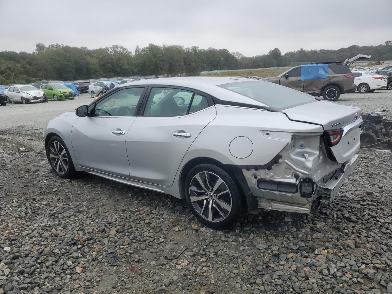 2020 Nissan Maxima - Image 2