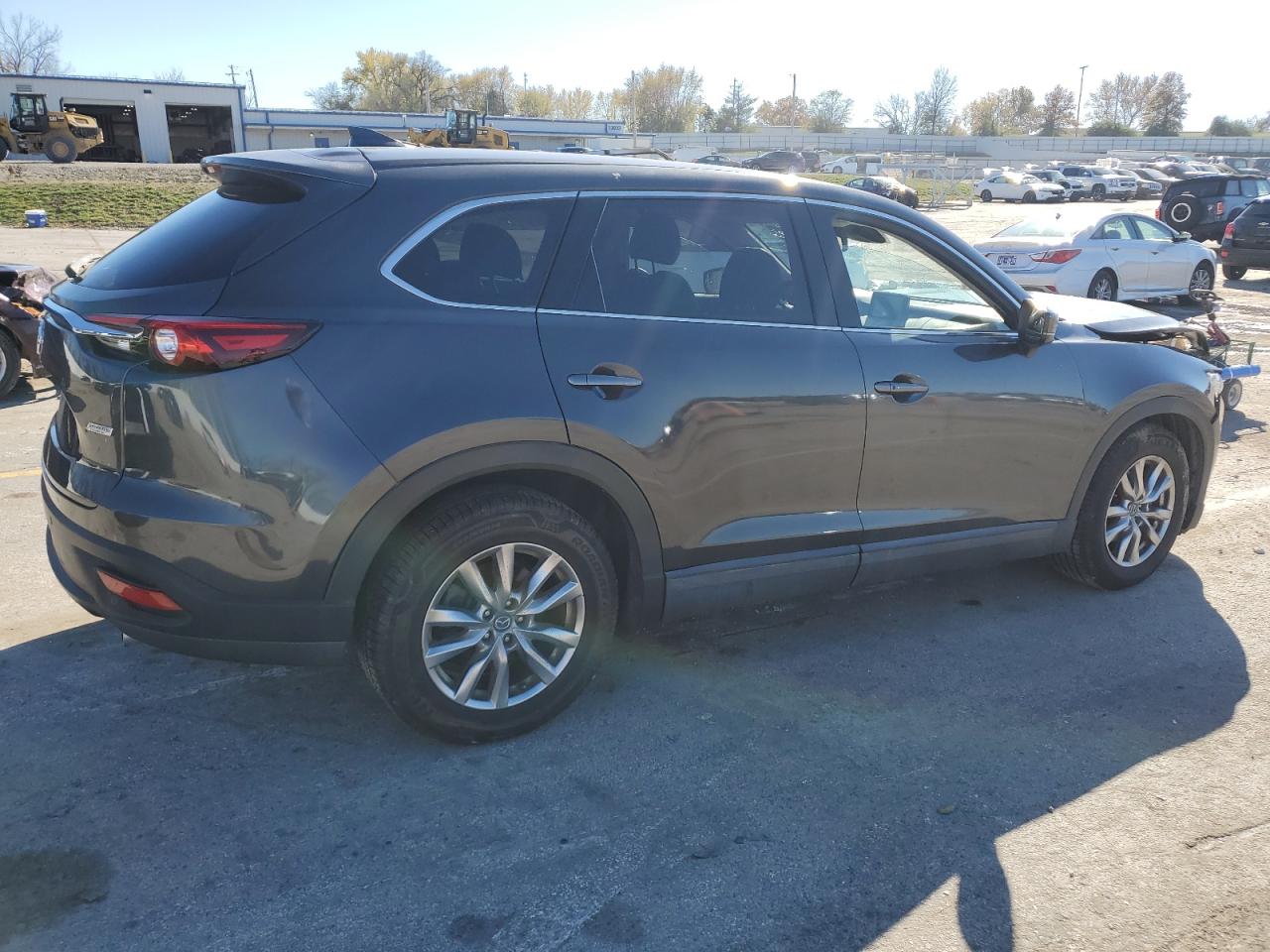 2018 Mazda CX-9 - Image 3