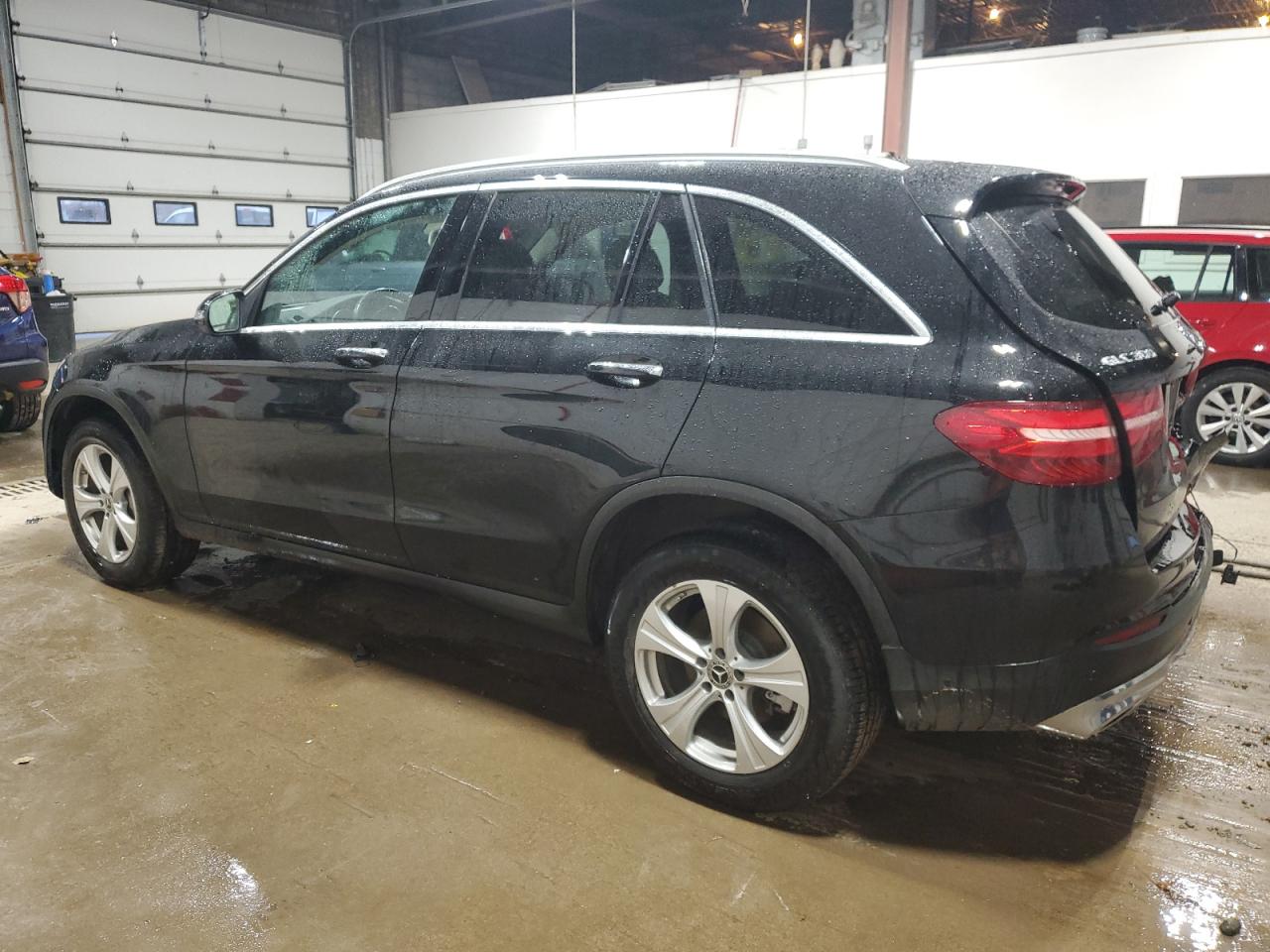 2018 Mercedes-Benz GLC - Image 2