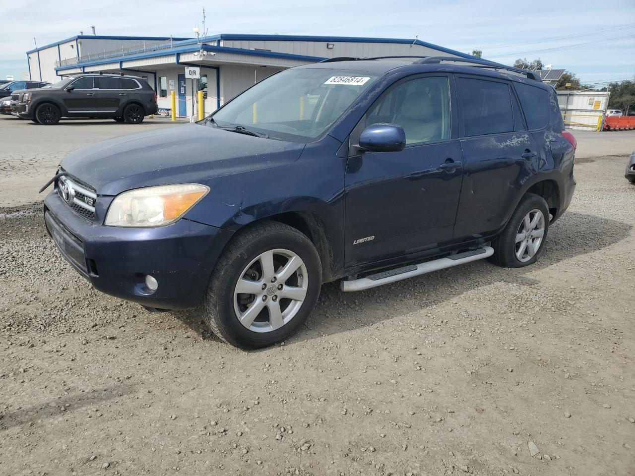 2007 Toyota RAV 4 - Image 1