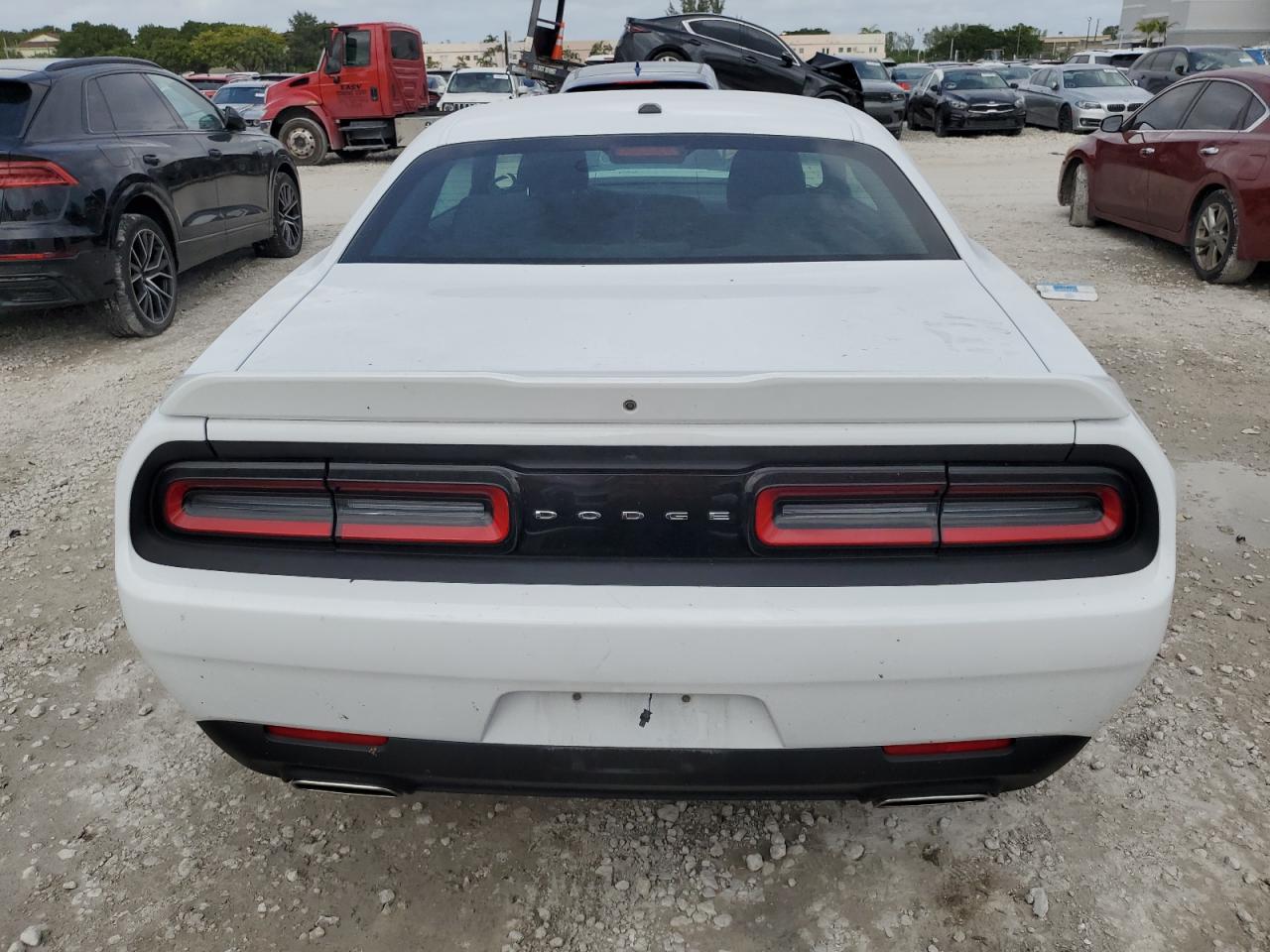 2022 Dodge Challenger Sxt VIN: 2C3CDZAG2NH222936 Lot: 79717864