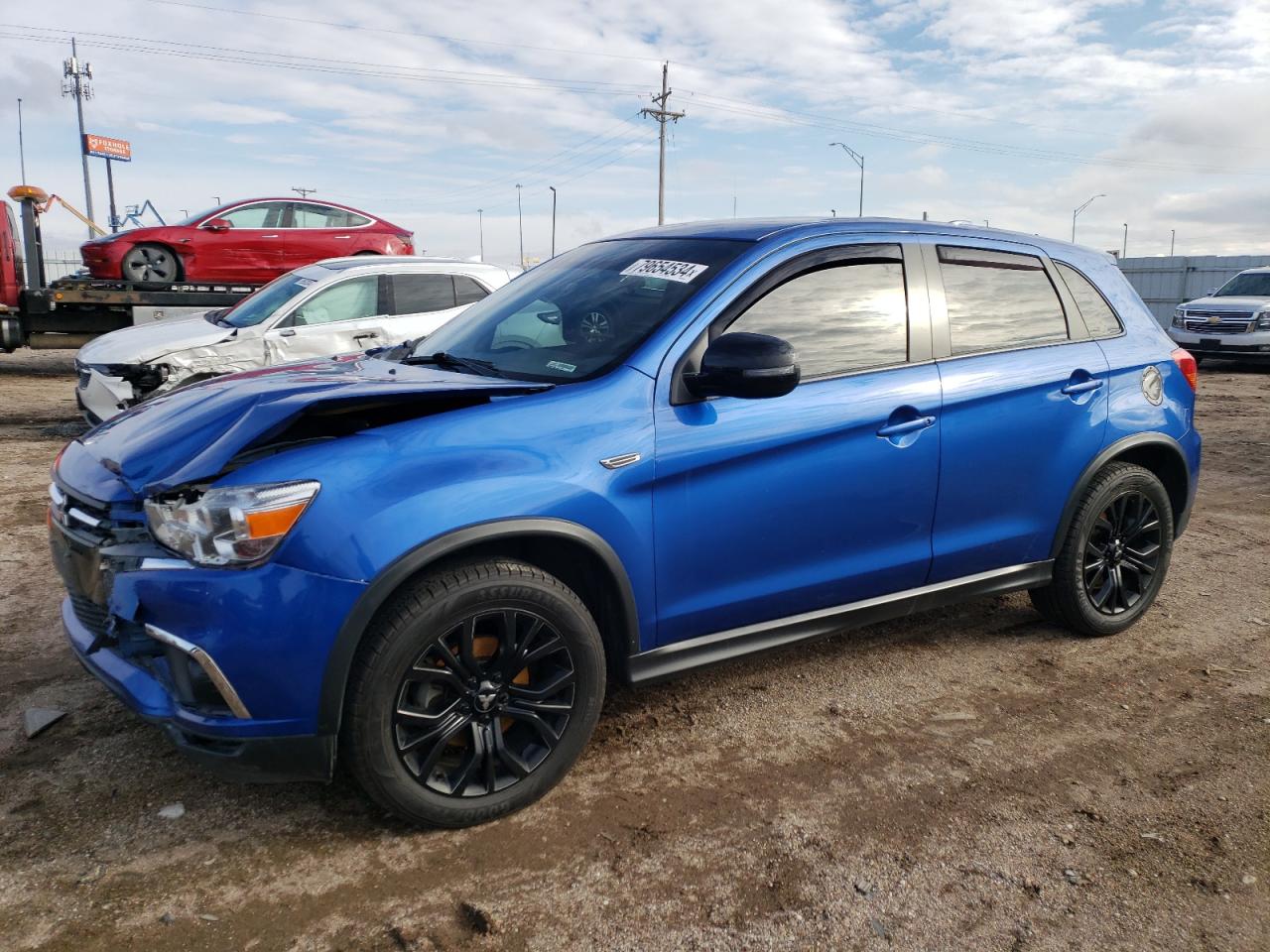 2018 Mitsubishi Outlander - Image 1