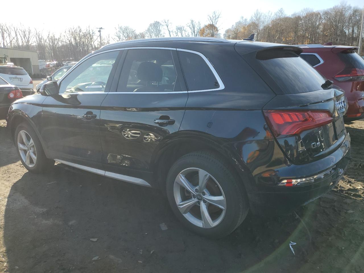 VIN WA1BNAFY6J2038412 2018 AUDI Q5 no.2