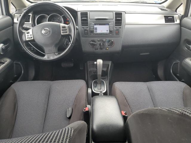  NISSAN VERSA 2012 Srebrny