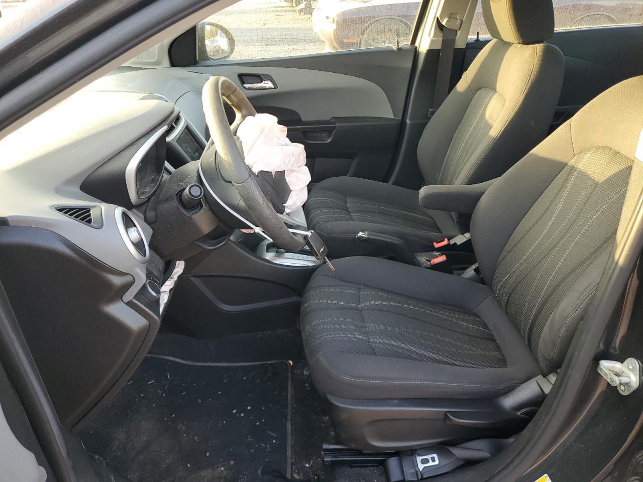 2018 Chevrolet Sonic - Image 7