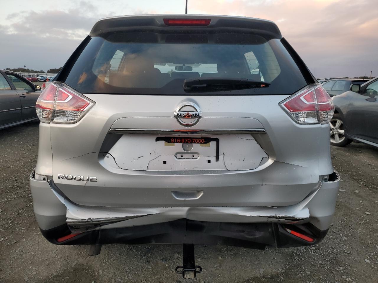 2015 Nissan Rogue - Image 6