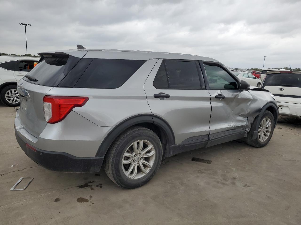 2021 Ford Explorer - Image 3