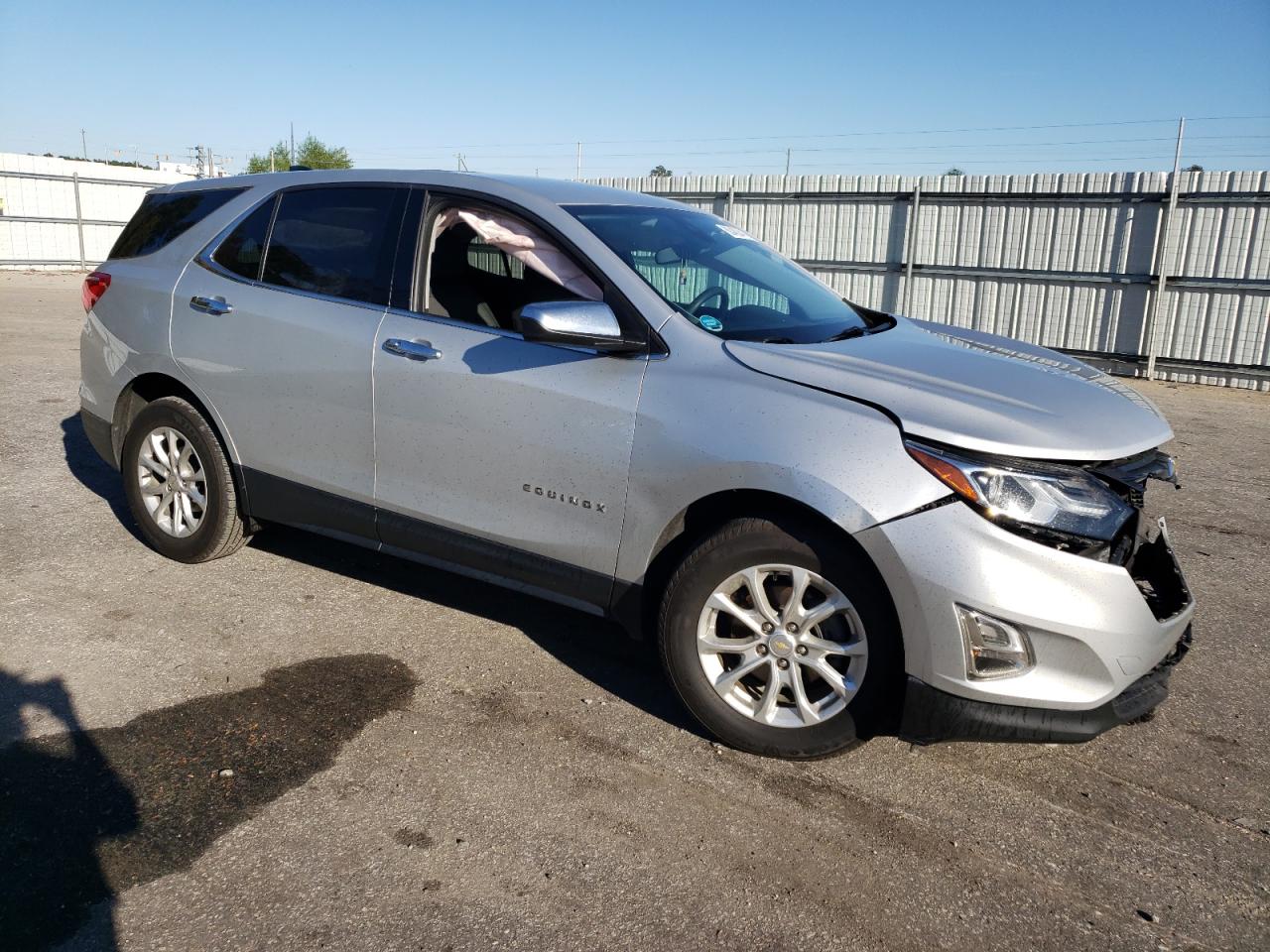 2020 Chevrolet Equinox - Image 4