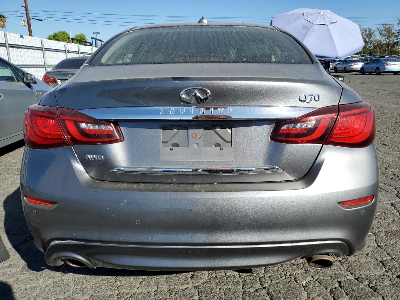 2018 Infiniti Q70 3.7 Luxe VIN: JN1BY1AR3JM220301 Lot: 79569884