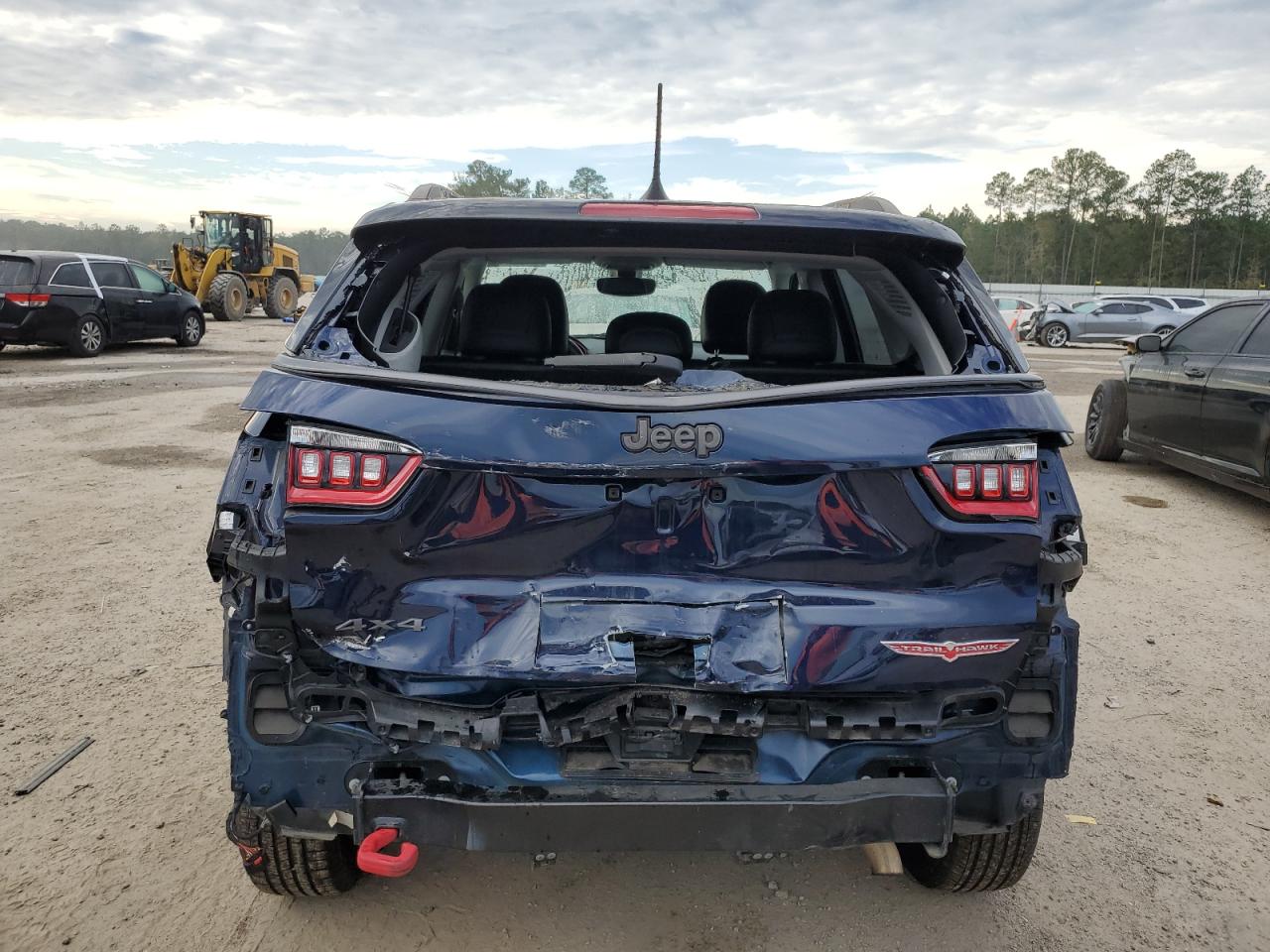 2019 Jeep Compass - Image 6