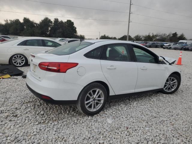  FORD FOCUS 2017 White