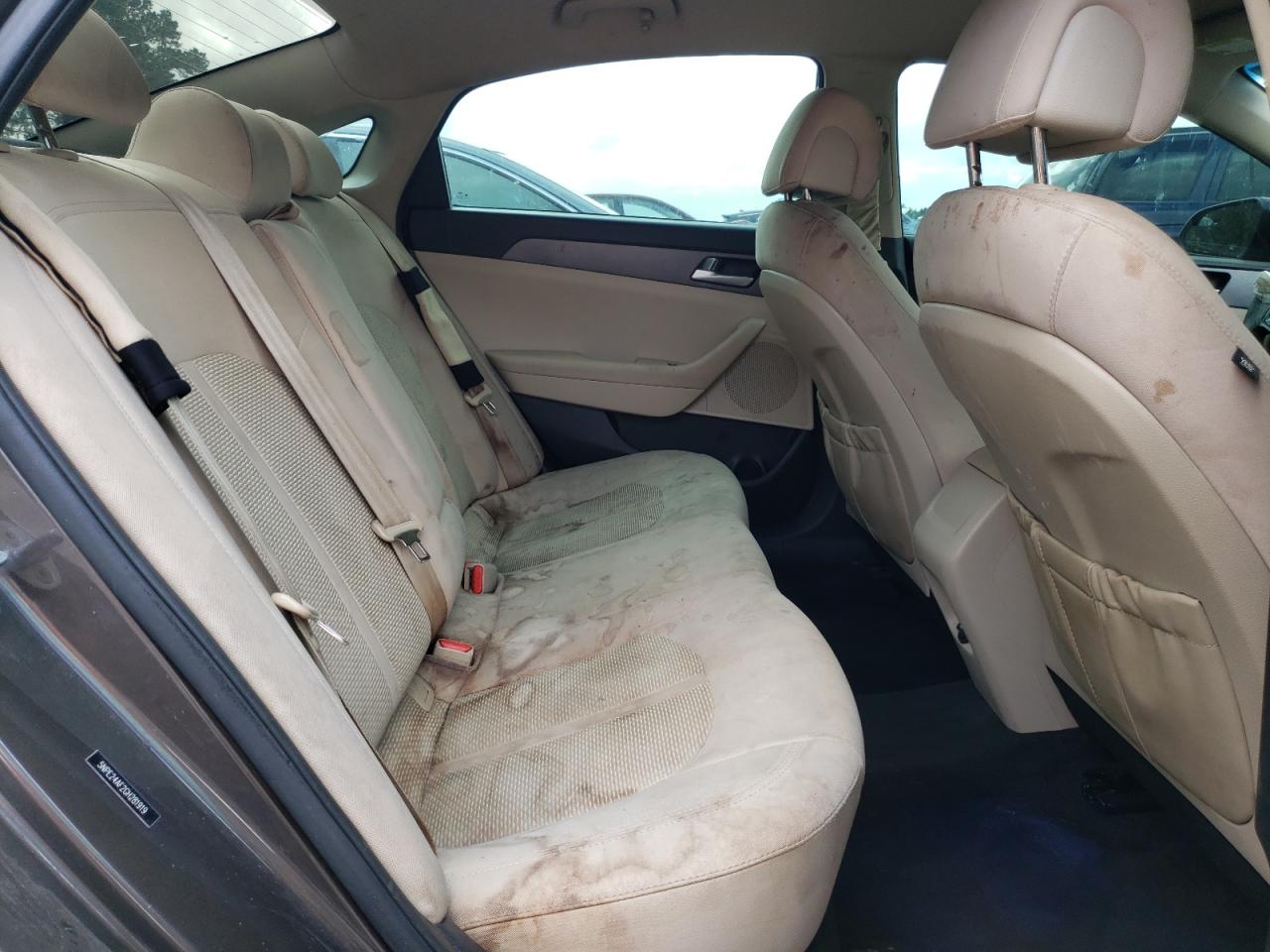 2016 Hyundai Sonata - Image 10