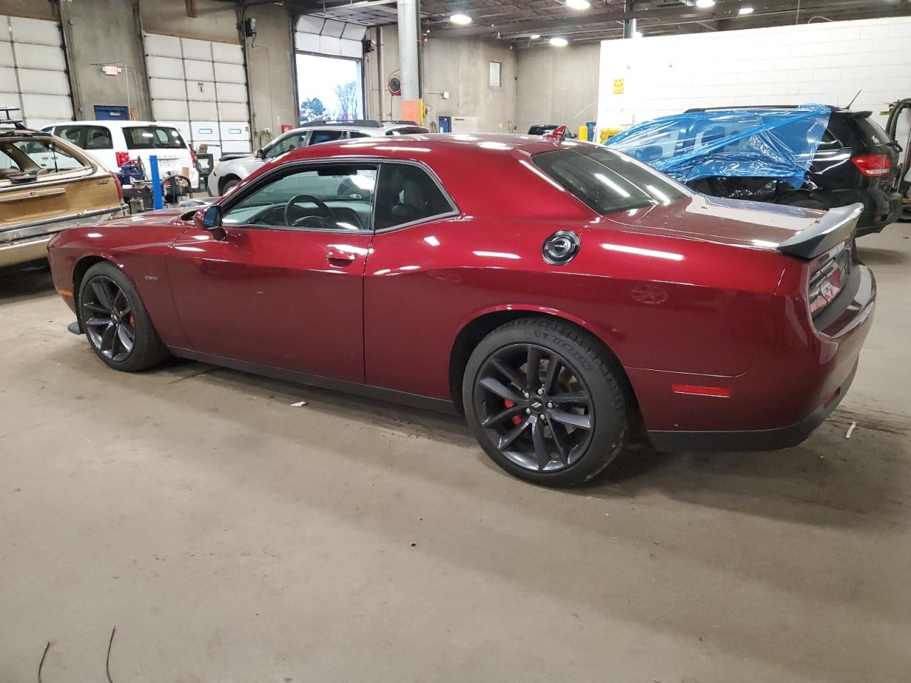 VIN 2C3CDZBT1KH618685 2019 DODGE CHALLENGER no.2