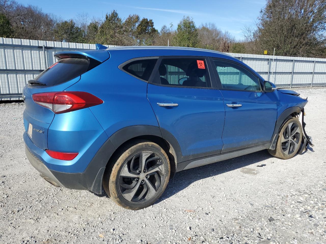 2017 Hyundai Tucson - Image 3