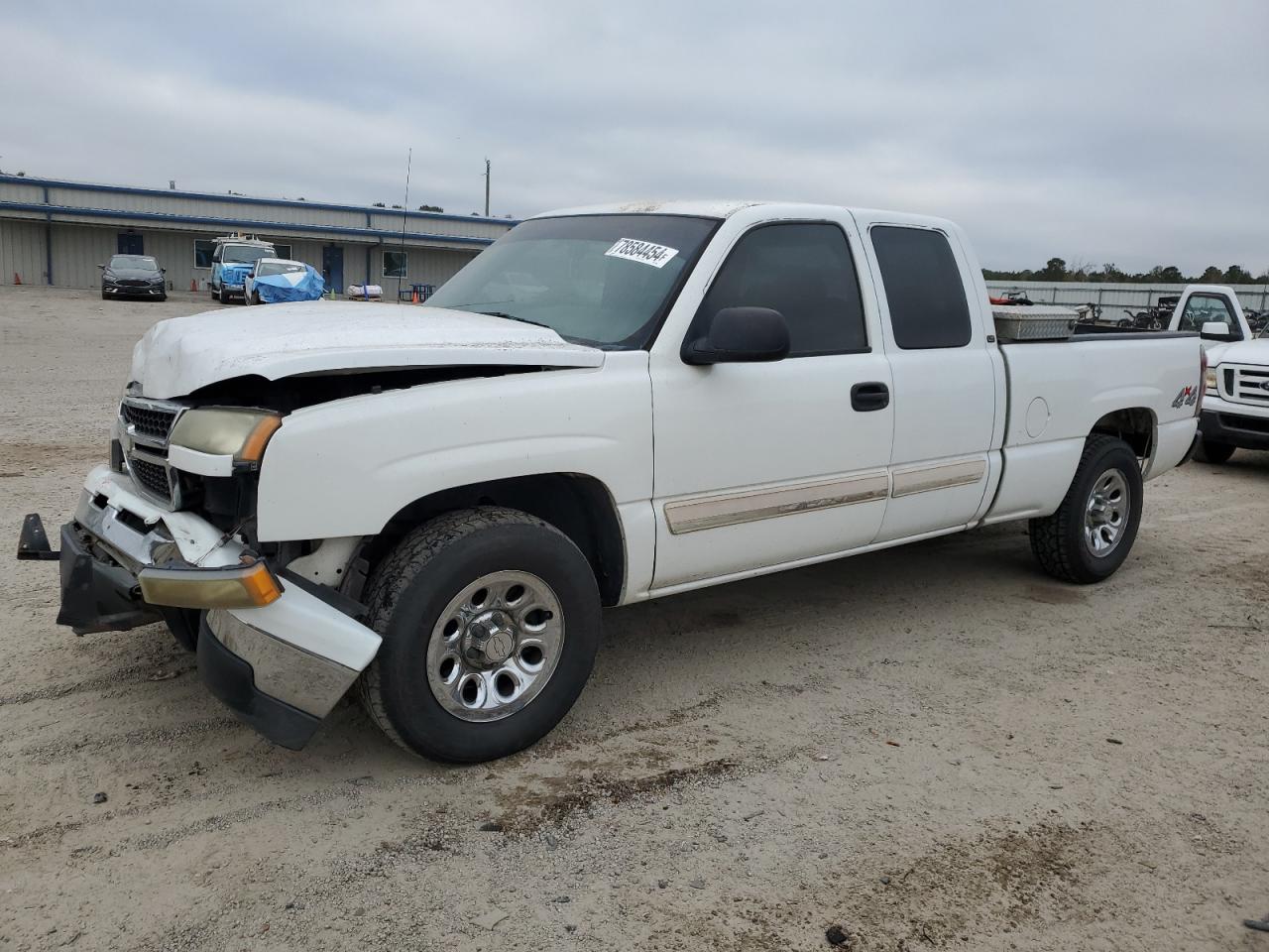 2006 Chevrolet Silverado - Image 1