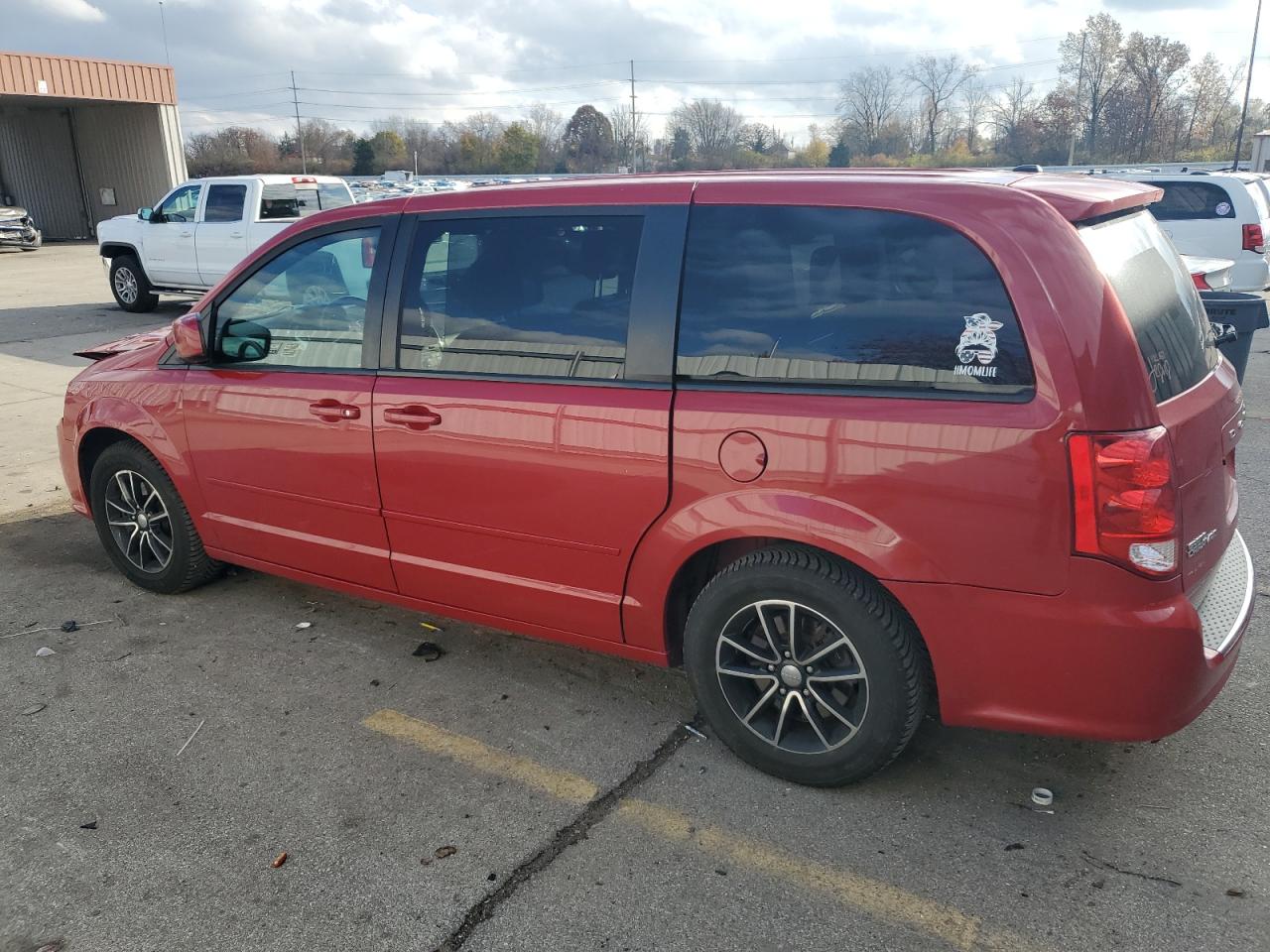 2016 Dodge Caravan - Image 2