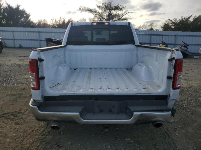  RAM 1500 2021 Белы