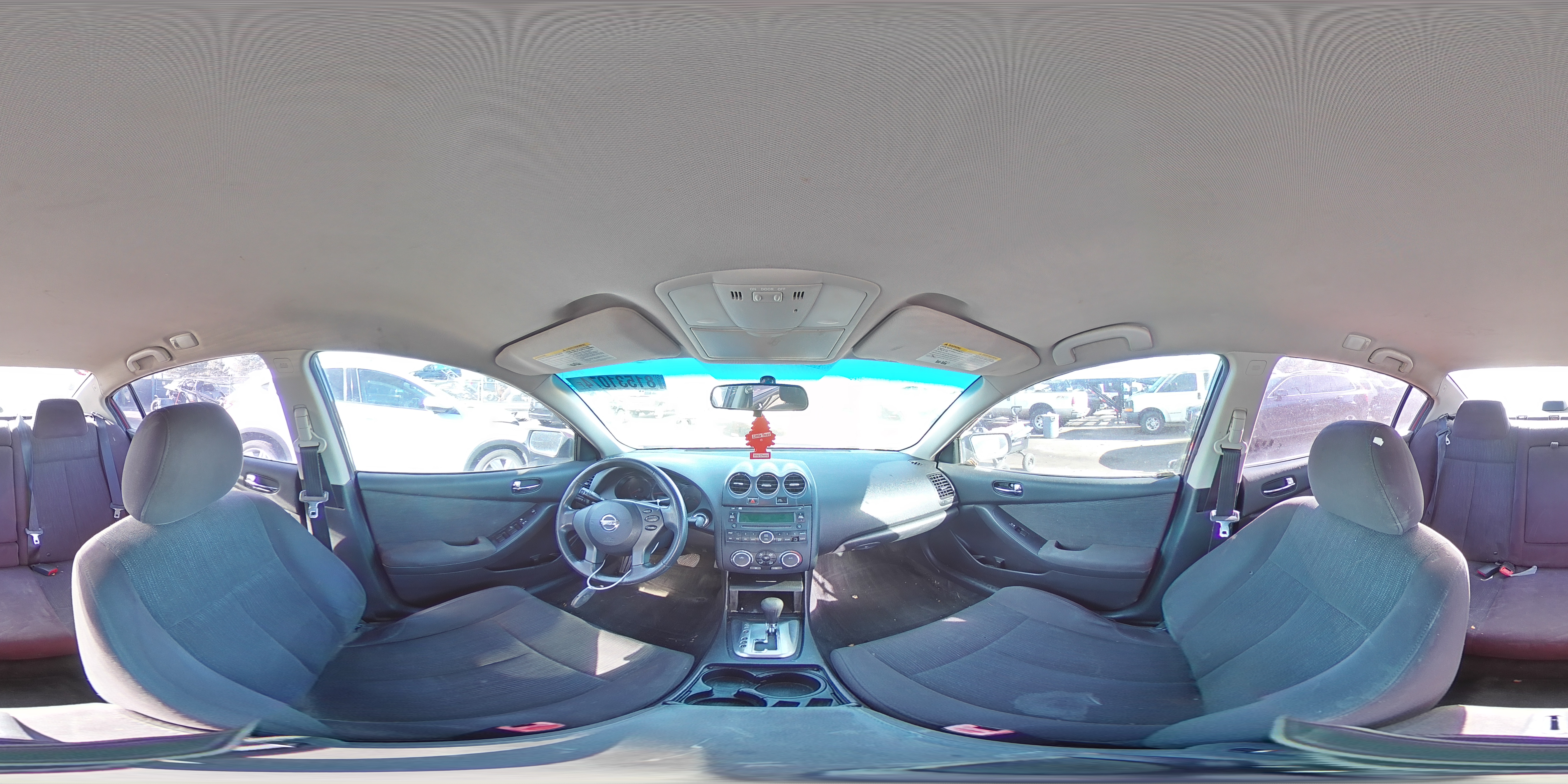 2012 Nissan Altima - Image 13