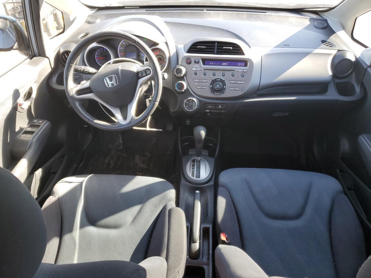 2011 Honda Fit - Image 8