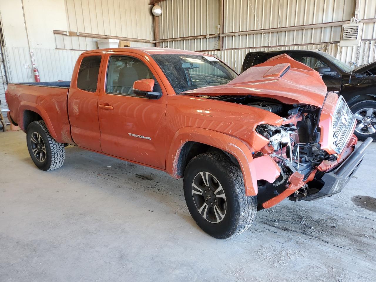 VIN 5TFRZ5CN6GX015007 2016 TOYOTA TACOMA no.4