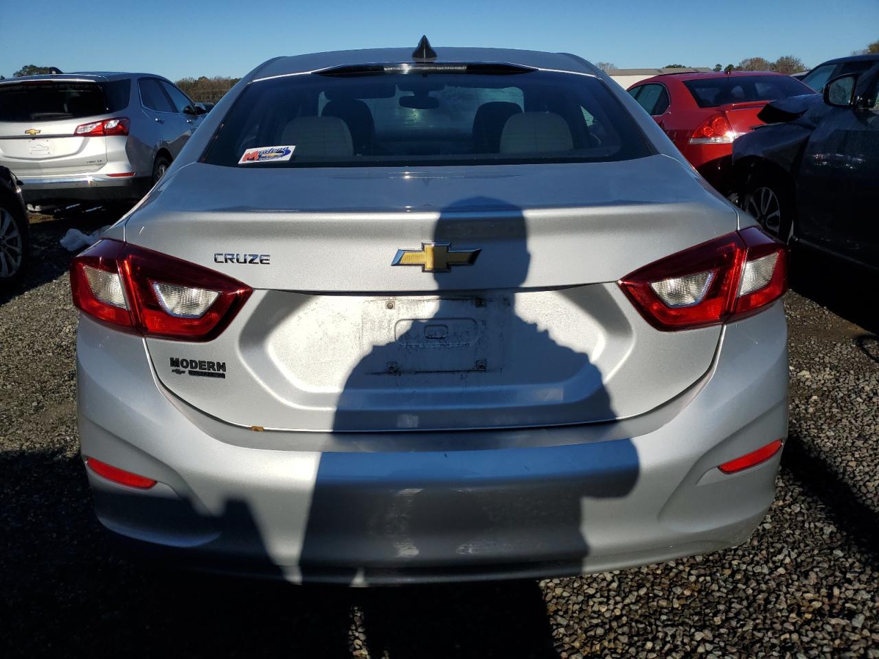 2019 Chevrolet Cruze - Image 6