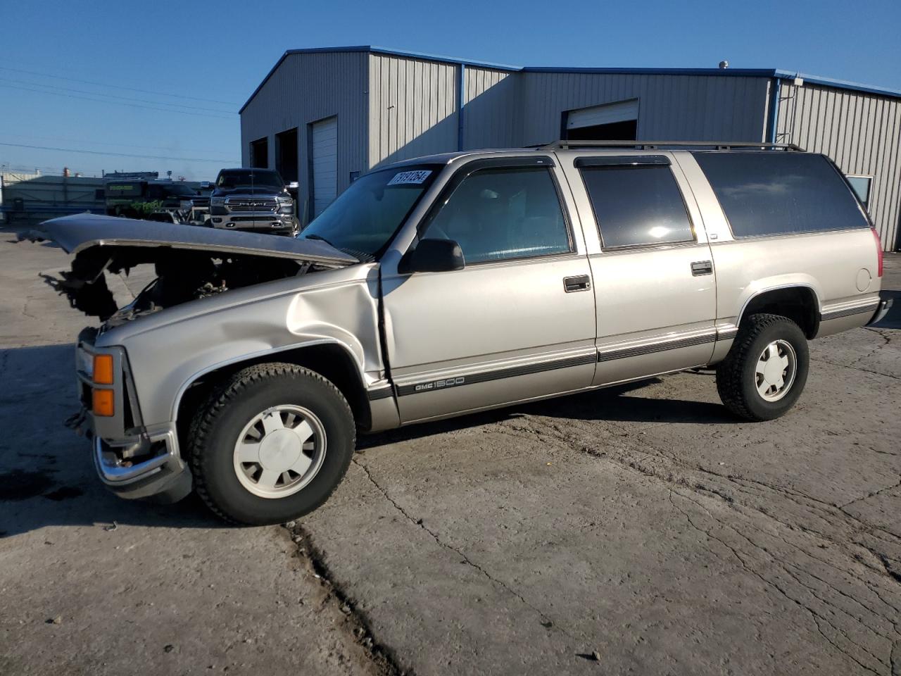 1999 GMC Suburban - Image 1