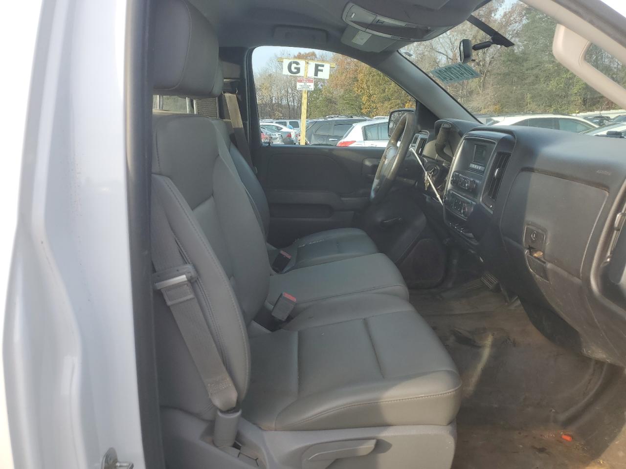 2016 Chevrolet Silverado - Image 10
