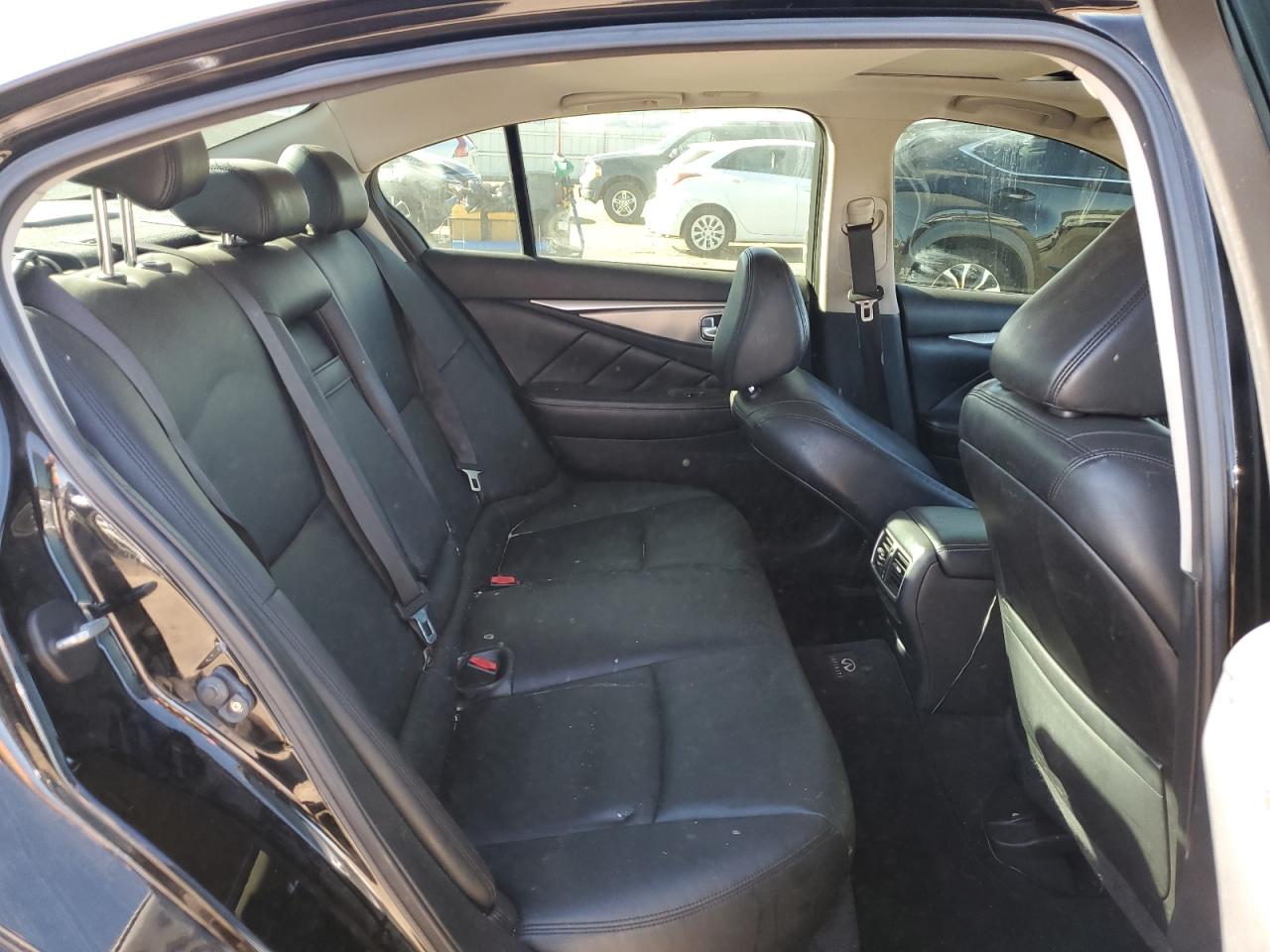 2014 Infiniti Q50 - Image 10