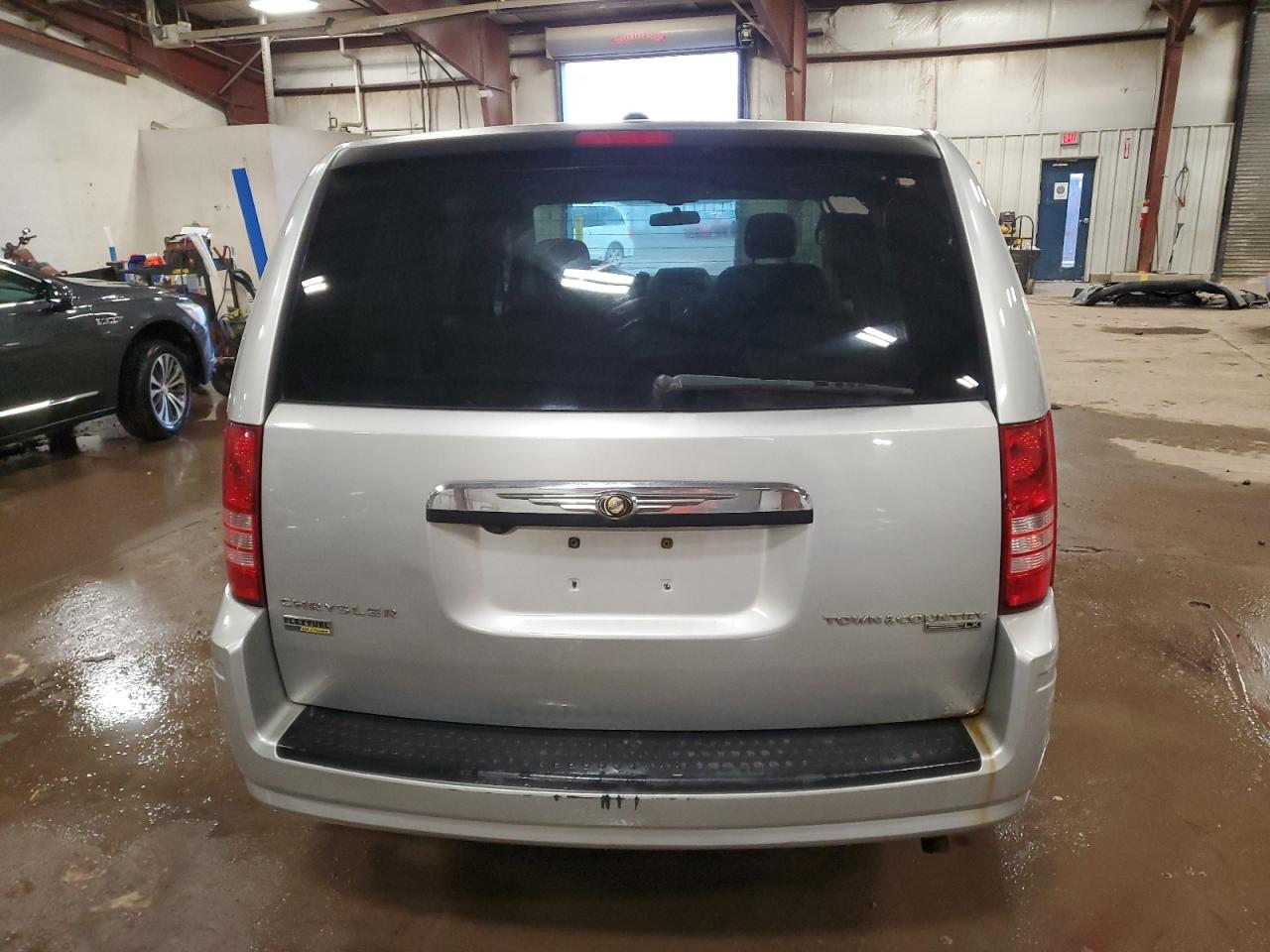 2010 Chrysler Town & Country Lx VIN: 2A4RR4DE6AR142509 Lot: 79734964