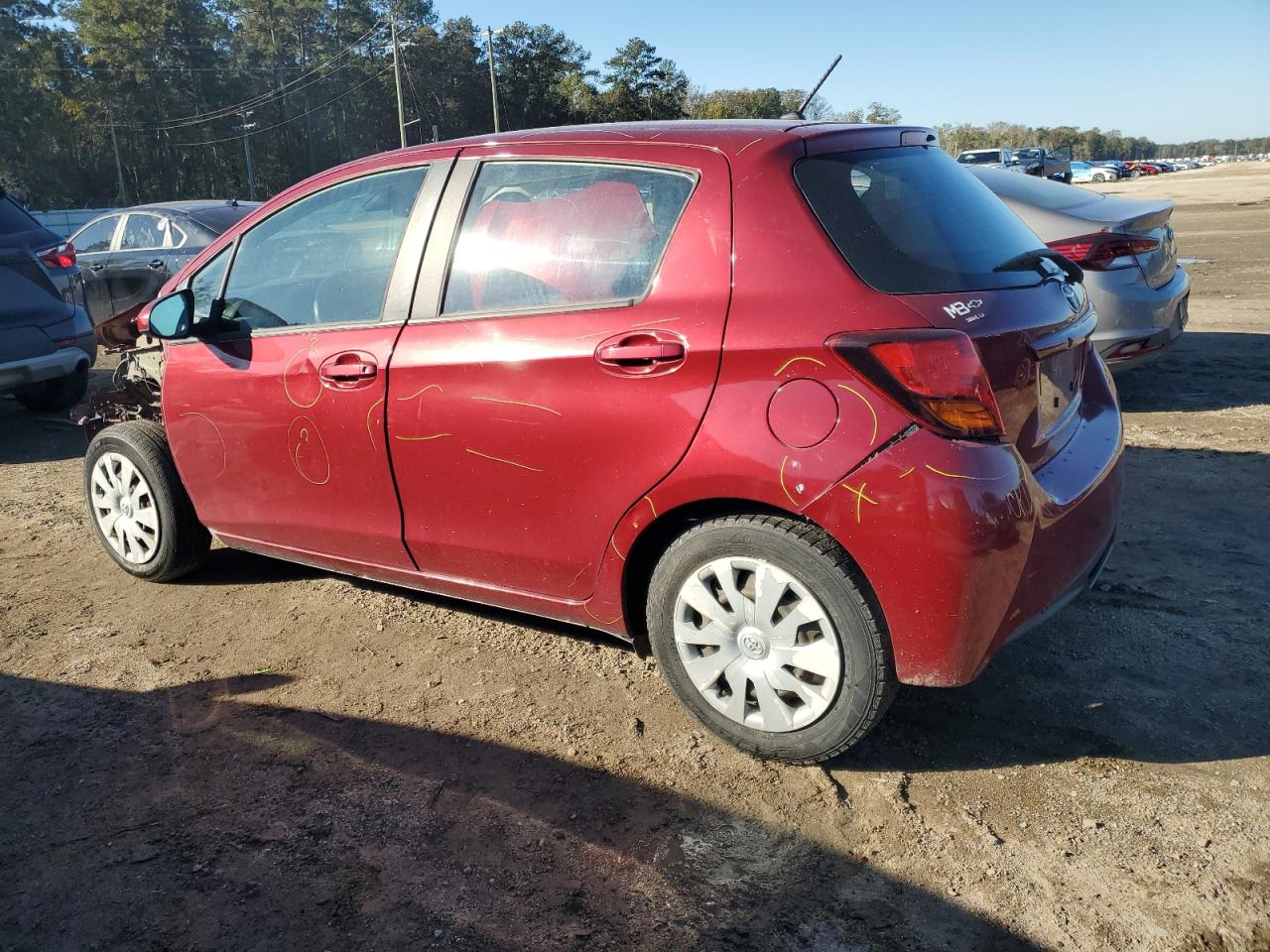 VIN VNKKTUD32HA080264 2017 TOYOTA YARIS no.2