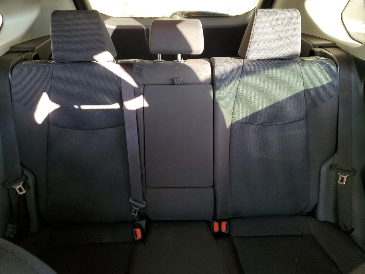 2020 Toyota RAV 4 - Image 10