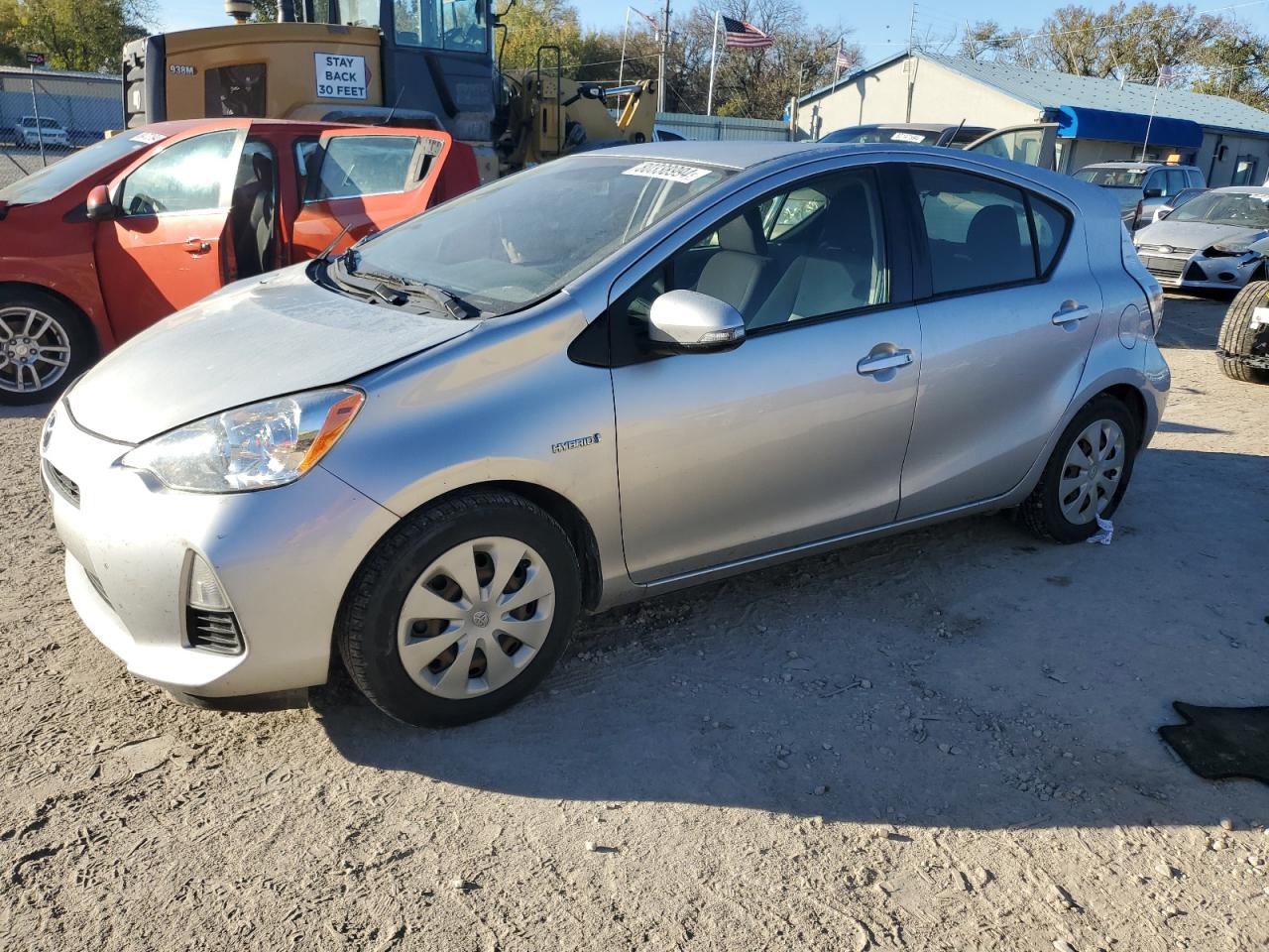 VIN JTDKDTB32E1560156 2014 TOYOTA PRIUS no.1