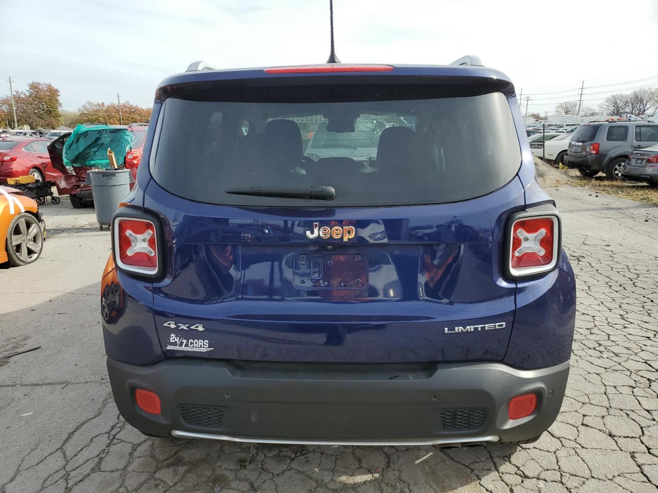 VIN ZACCJBDB5HPG60557 2017 JEEP RENEGADE no.6