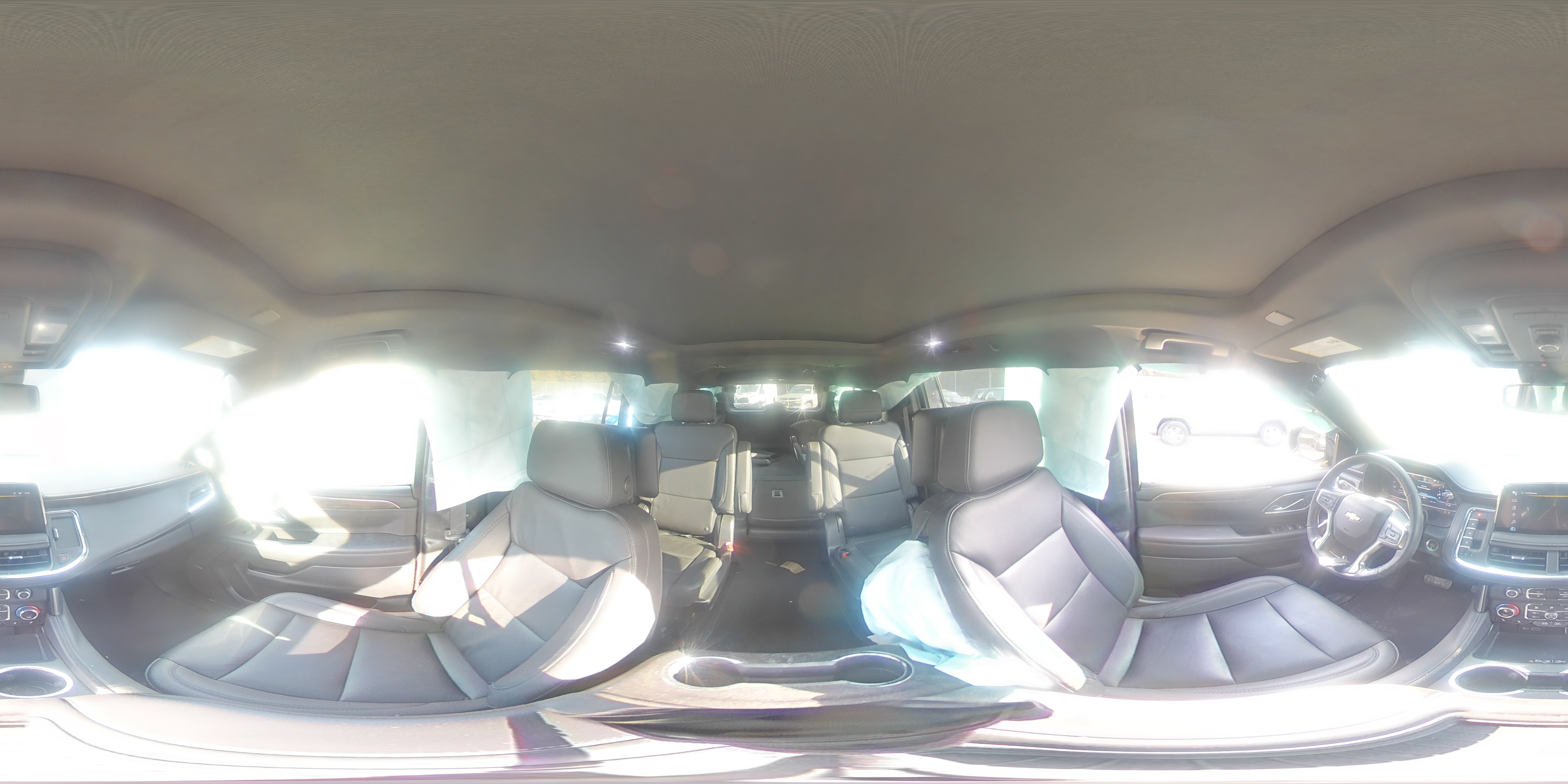 2023 Chevrolet Suburban - Image 13