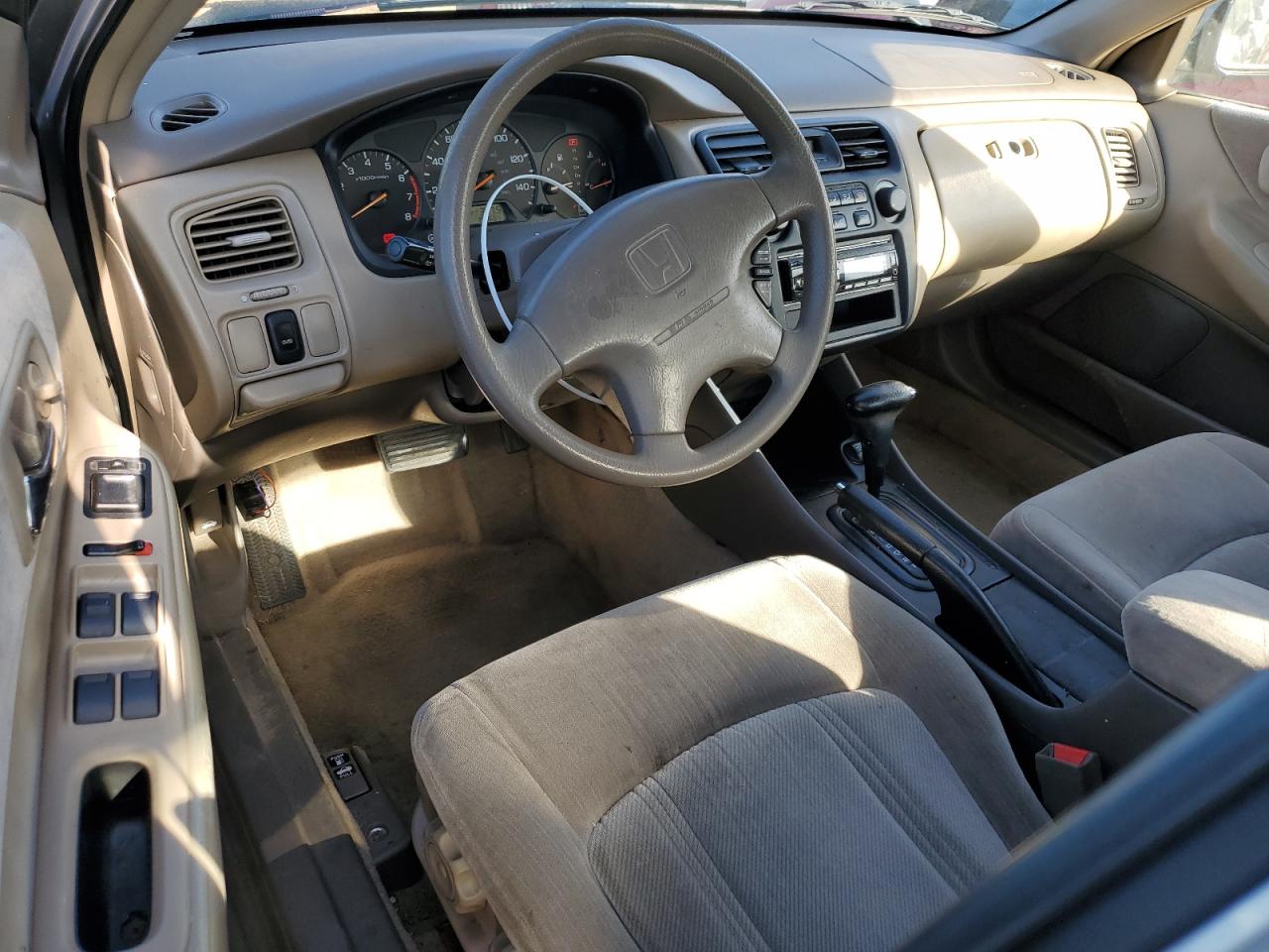 1999 Honda Accord - Image 8