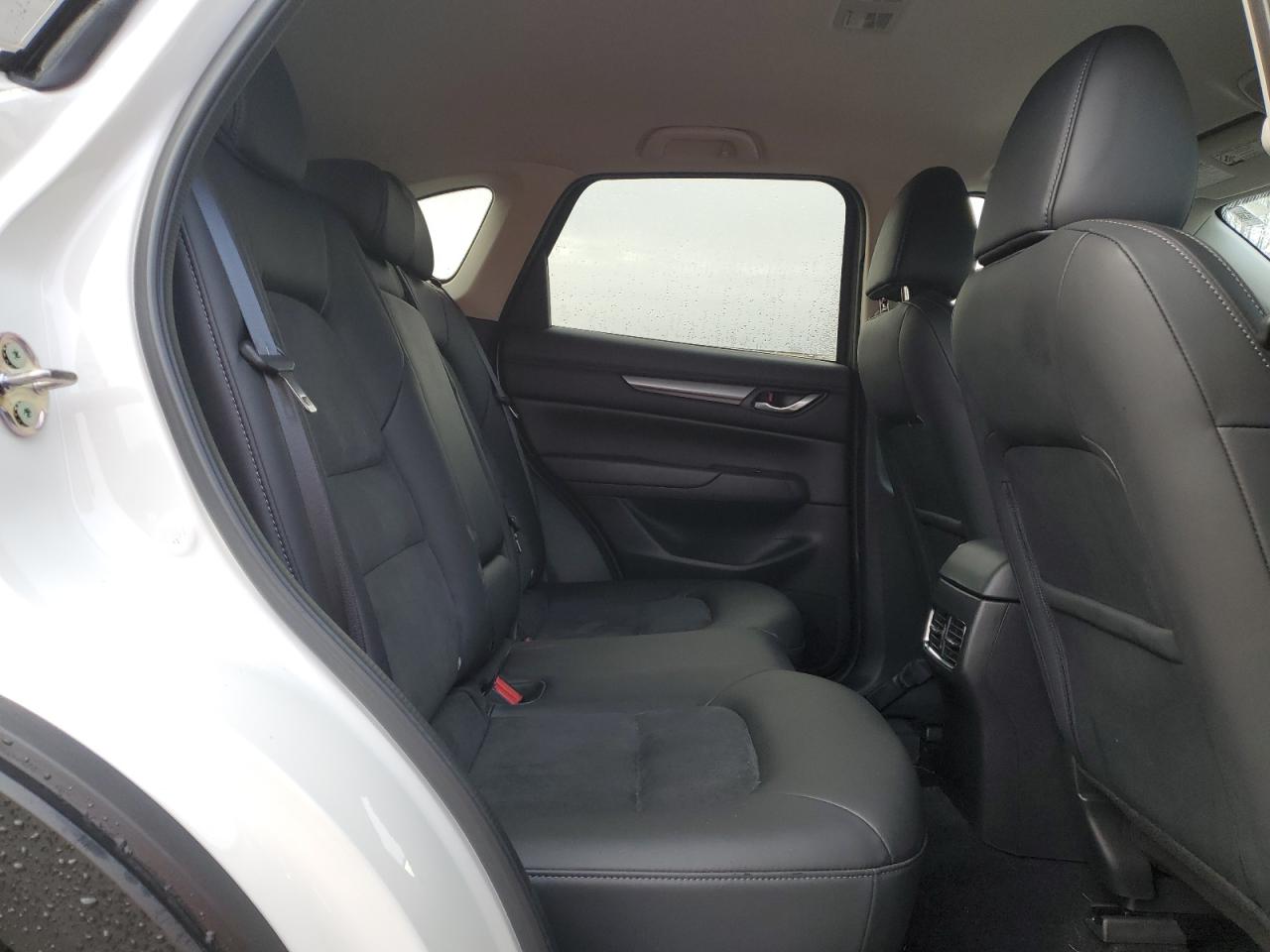 2022 Mazda CX-5 - Image 11
