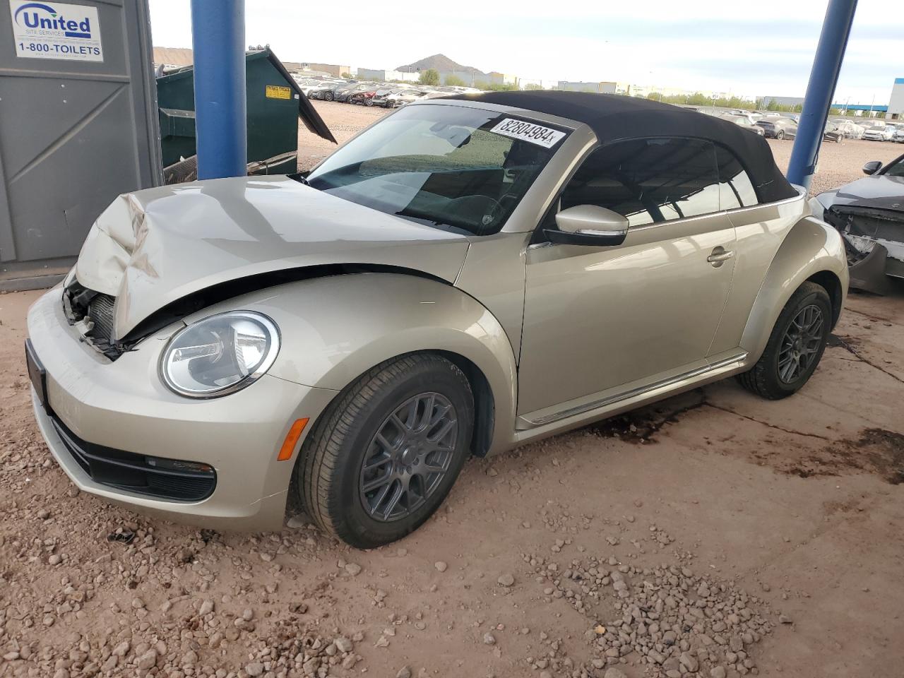 VIN 3VW507AT0GM808134 2016 VOLKSWAGEN BEETLE no.1