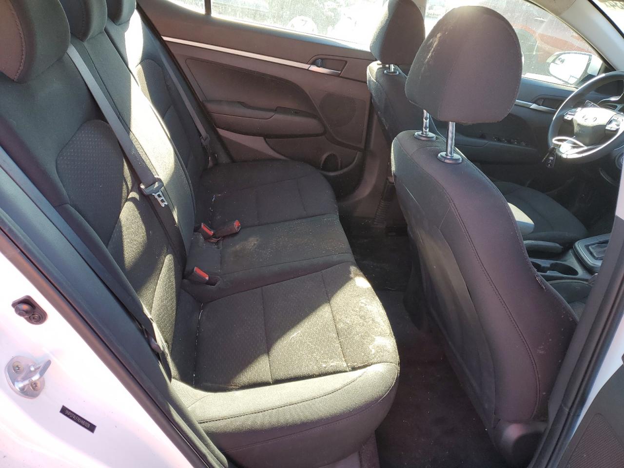 2019 Hyundai Elantra Se VIN: 5NPD74LF7KH487028 Lot: 81168934