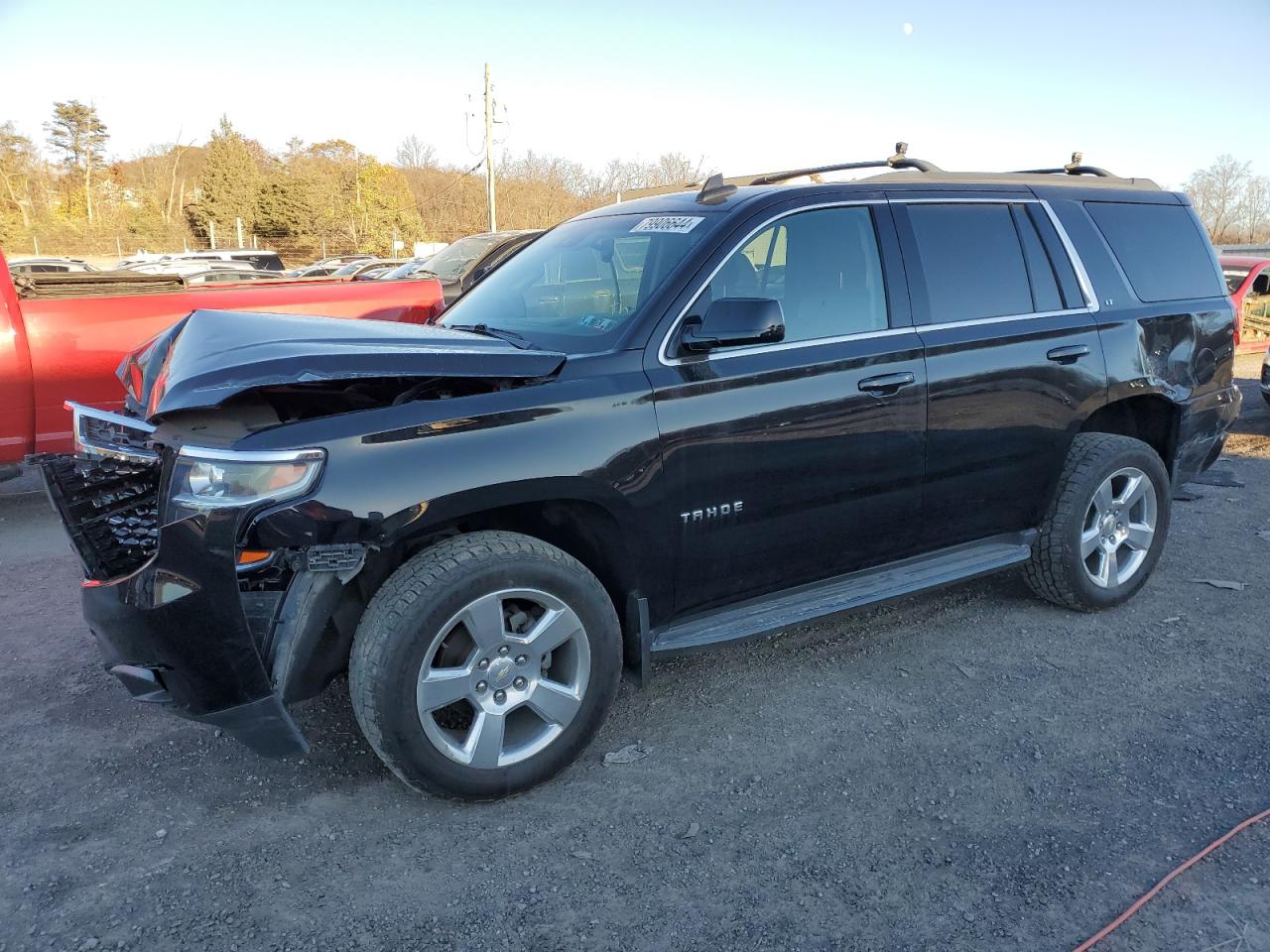 VIN 1GNSKBKC8HR270355 2017 CHEVROLET TAHOE no.1