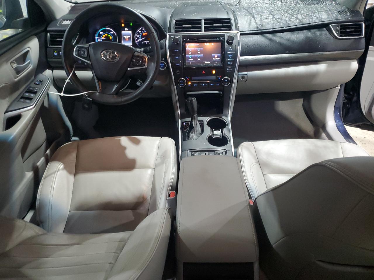 2015 Toyota Camry - Image 8