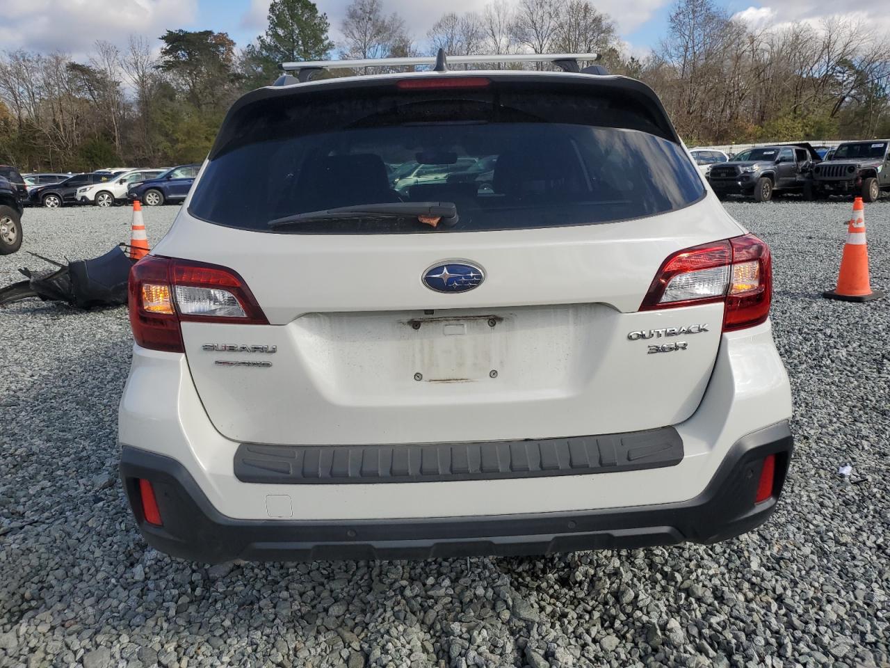 2018 Subaru Outback Touring VIN: 4S4BSETC3J3391212 Lot: 81070334