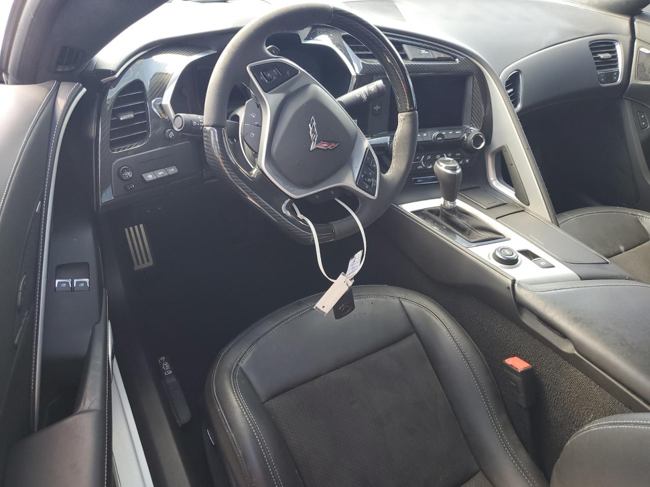2019 Chevrolet Corvette - Image 8